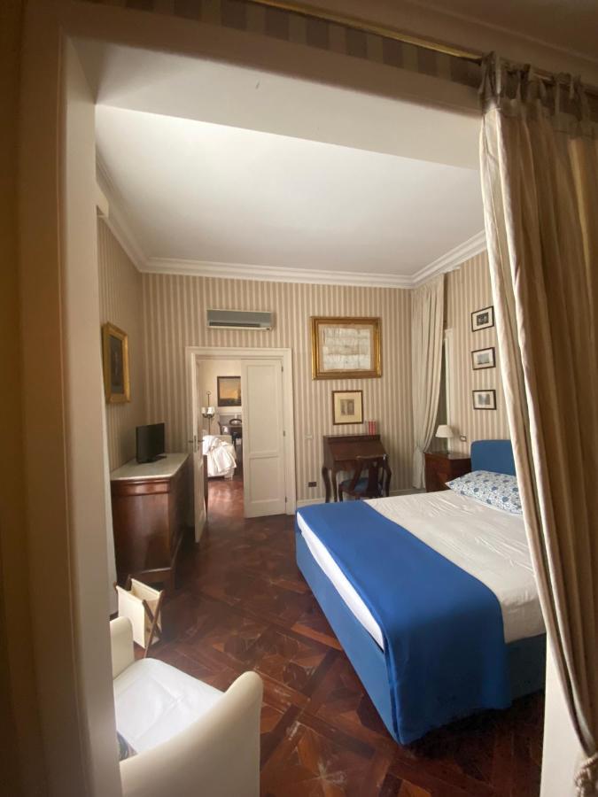 Royal Apartment In San Domenico Maggiore Neapel Exteriör bild