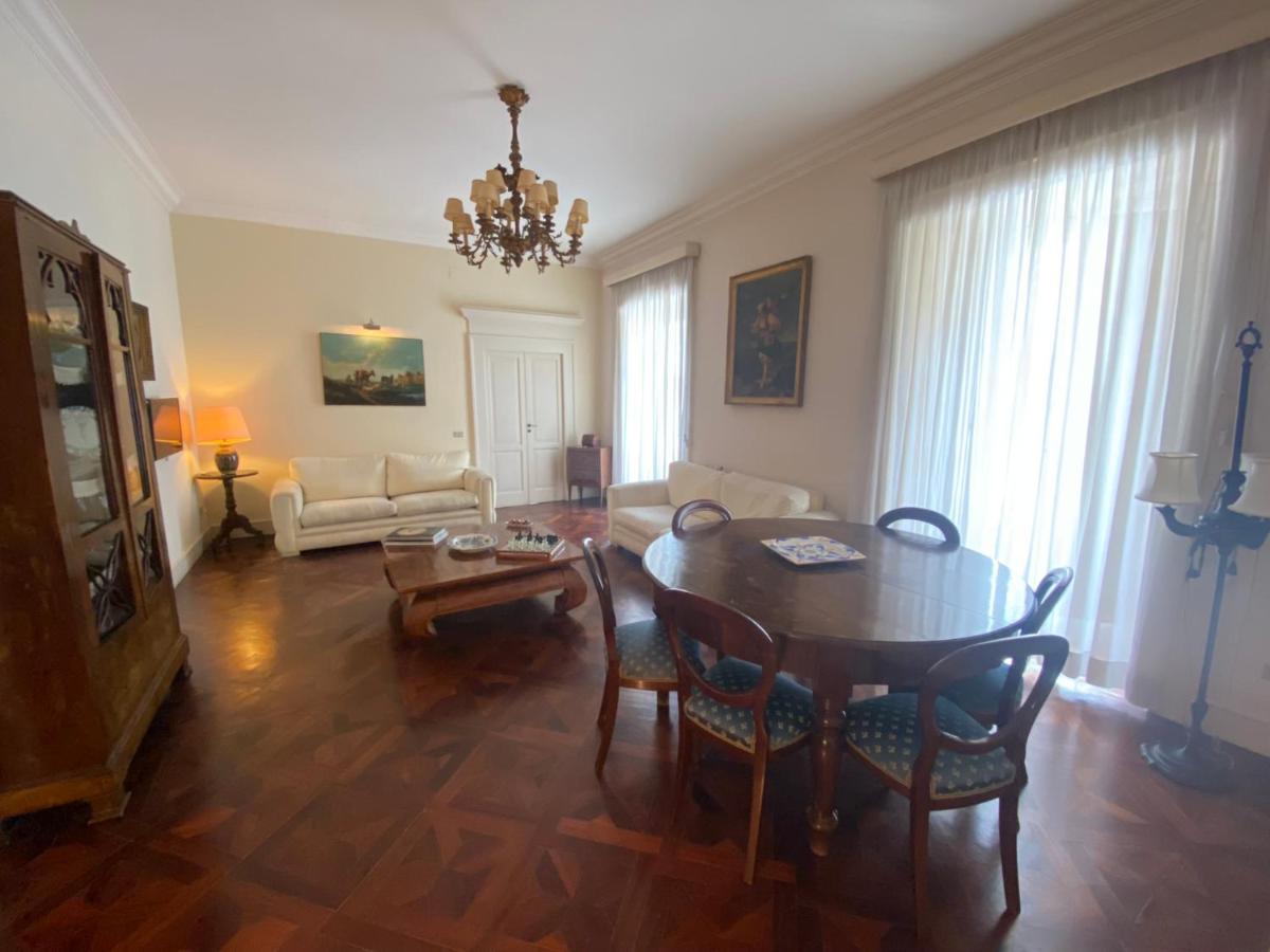 Royal Apartment In San Domenico Maggiore Neapel Exteriör bild