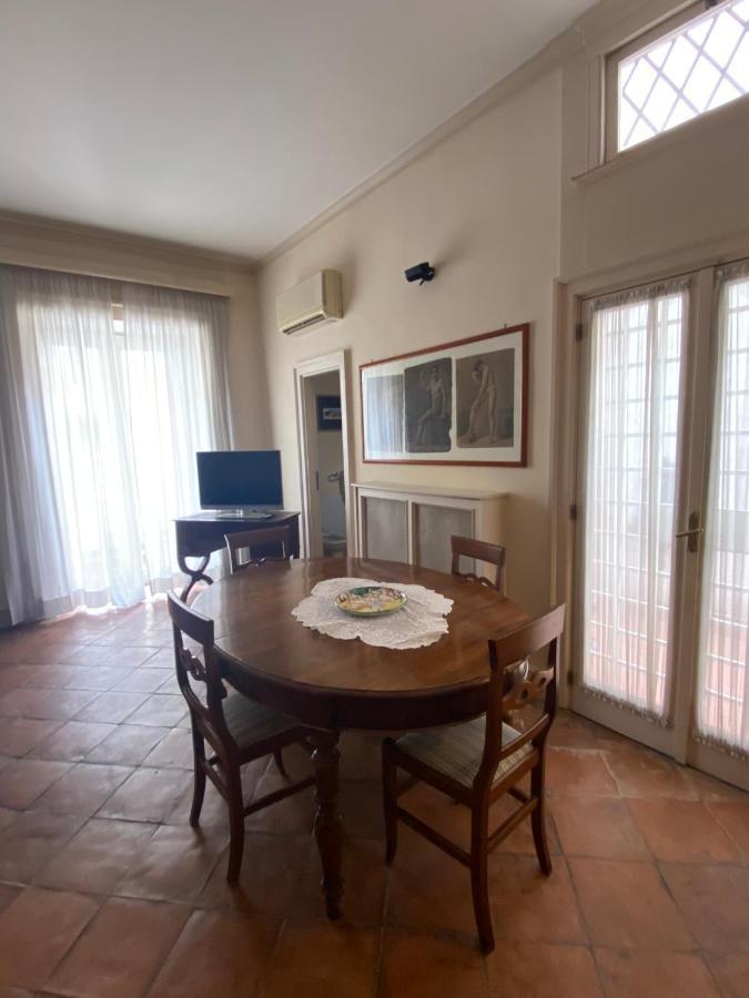 Royal Apartment In San Domenico Maggiore Neapel Exteriör bild